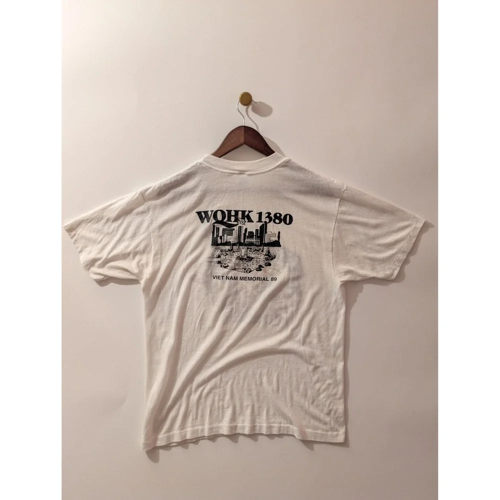 Ched T-Shirt Mens XL White Excellent 1989 WQHK Vietnam Memorial Vintage 80s USA